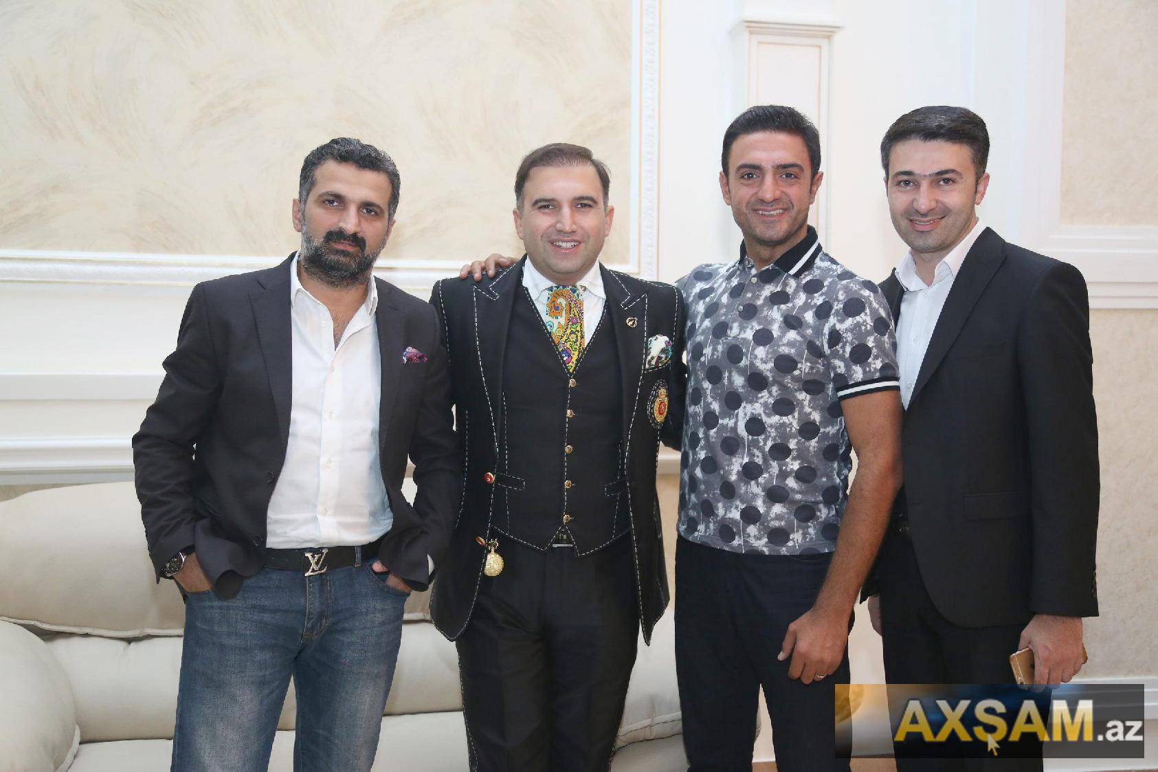 Pərviz  ikinci dəfə toy etdi -   FOTOLAR